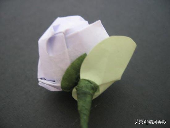 越狱纸玫瑰折法(越狱纸玫瑰花的折法)