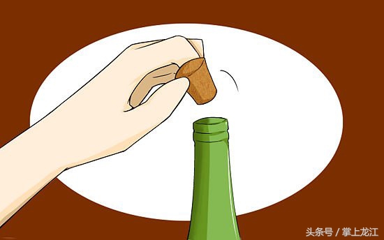 不用开瓶器也能打开红酒的6种实用方法，收藏起来吧
