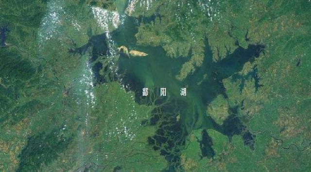 鄱阳湖在哪个省份(鄱阳湖在哪个省份,多少平方千米)