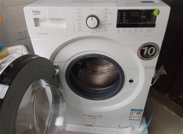 滚筒洗衣机和波轮洗衣机哪个好(滚筒洗衣机和波轮洗衣机哪个好用)